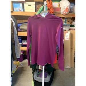 NWT Avalanche UPF 50 Long sleeve Hoodie size Medium